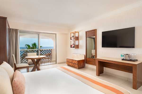 Oceanfront Room Room at Royal Solaris Los Cabos